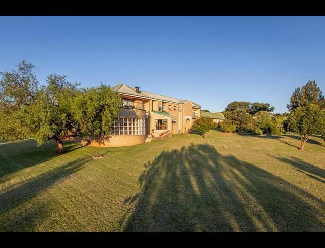 4 BEDROOM HOUSE FOR SALE IN RUIMSIG